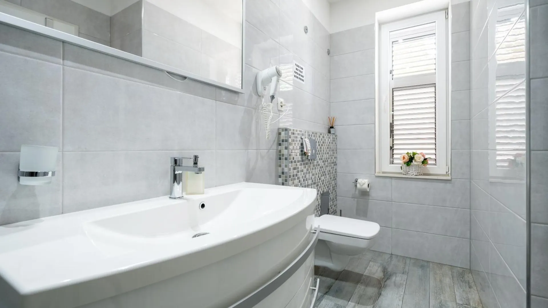 **** Guest house Luxury Rooms Floramye Split Croatia