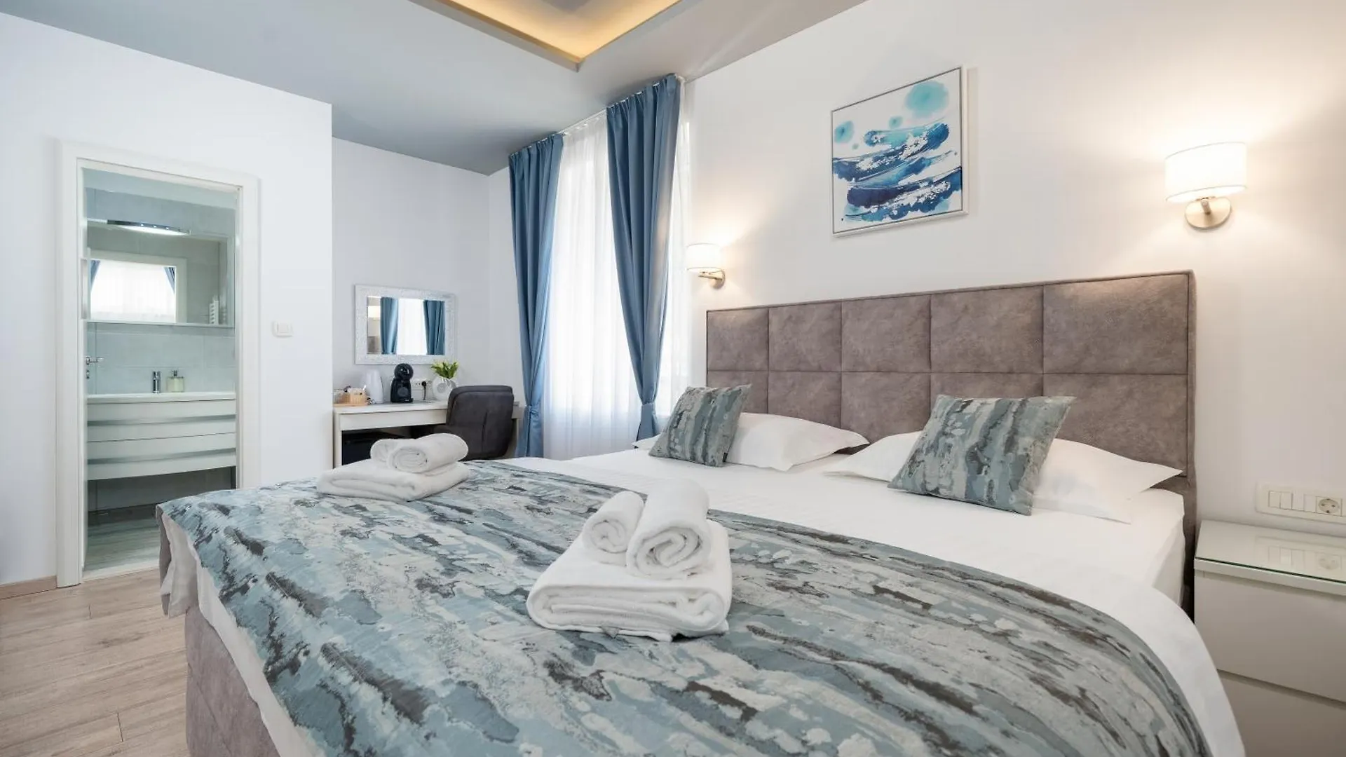 **** Guest house Luxury Rooms Floramye Split Croatia